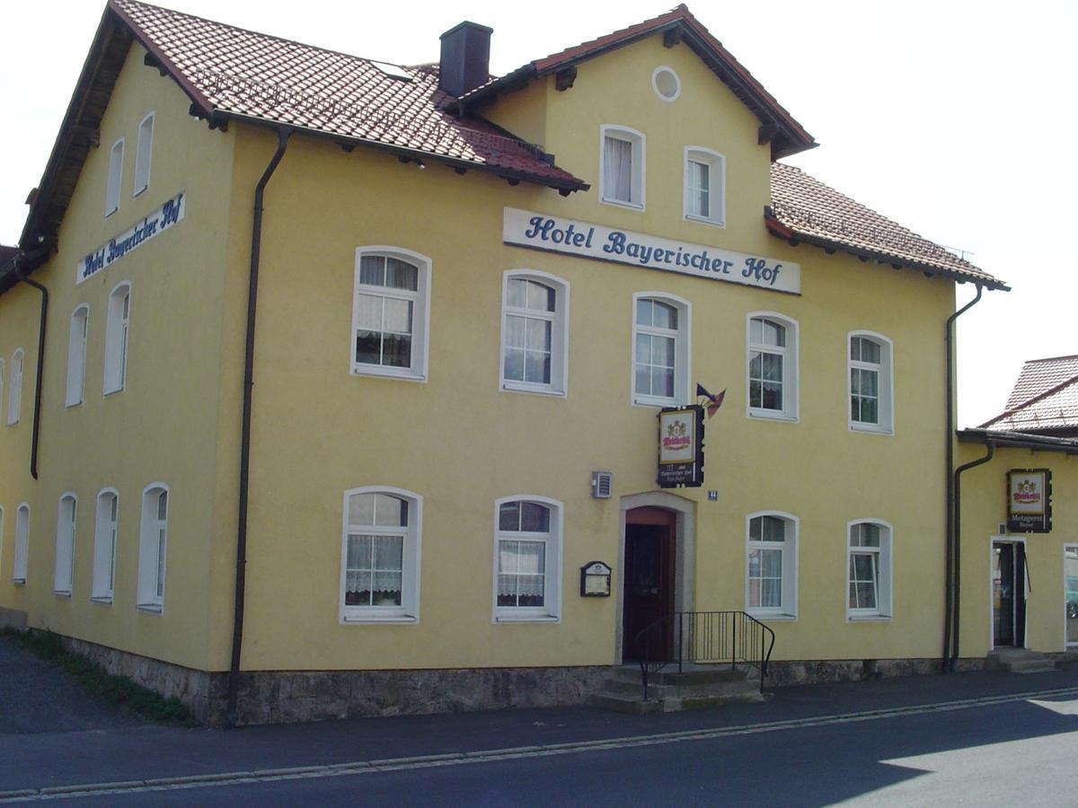 Hotel Bayerischer Hof Wiesau Esterno foto